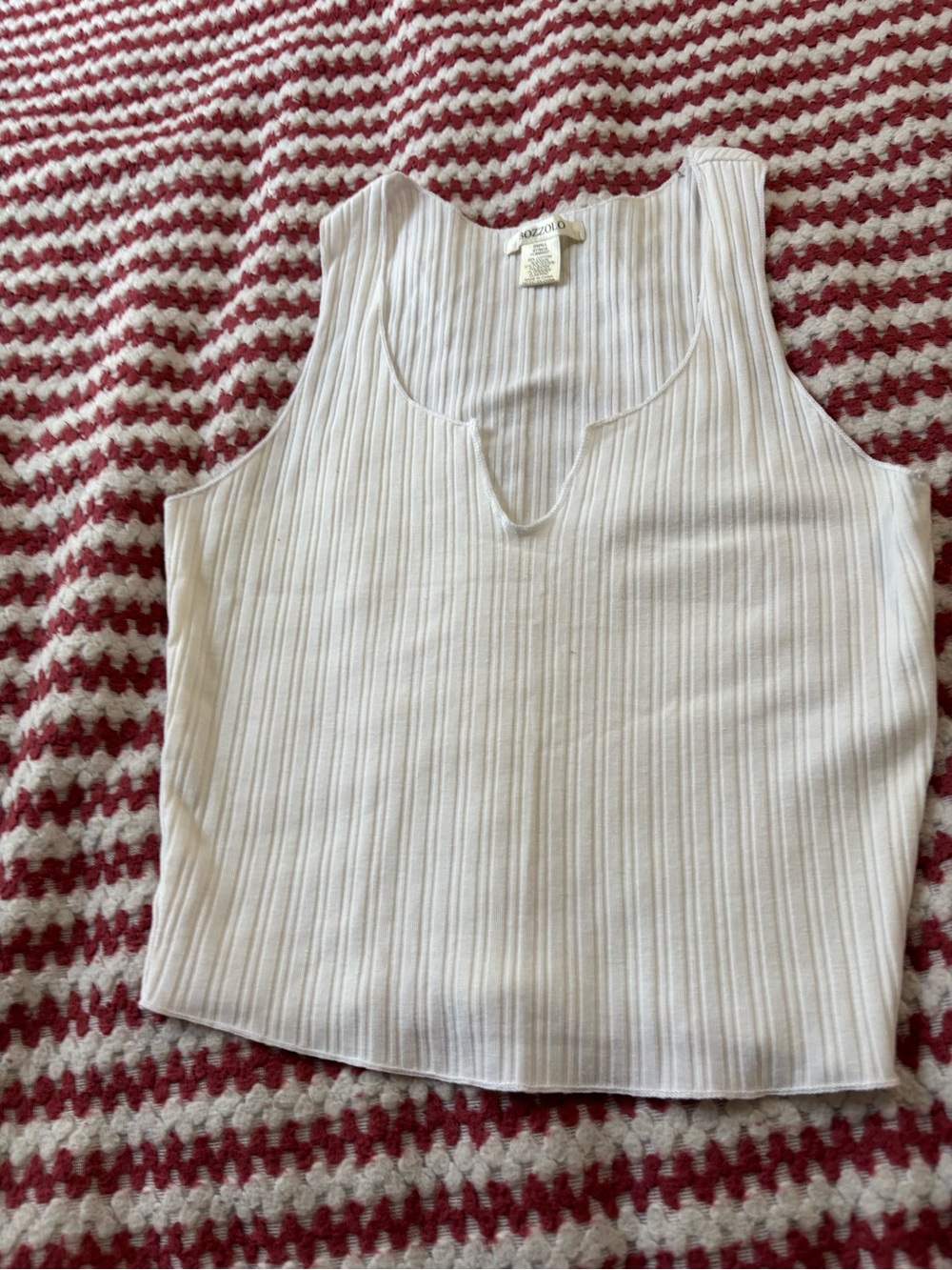 Bozzolo White Ribbed Notch-Neck Tank Top